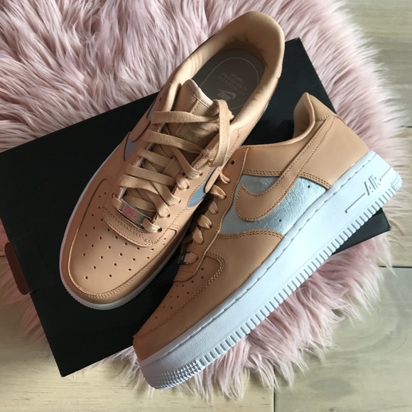 Nike women’s air force 1 sneaker - Picture 5 of 6